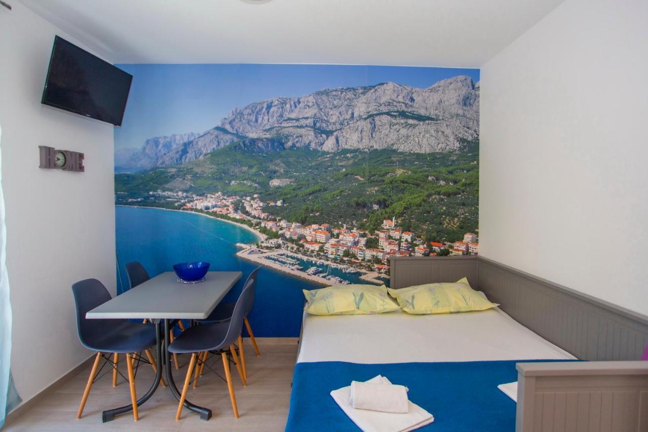 Apartments Loncar Tucepi Luaran gambar